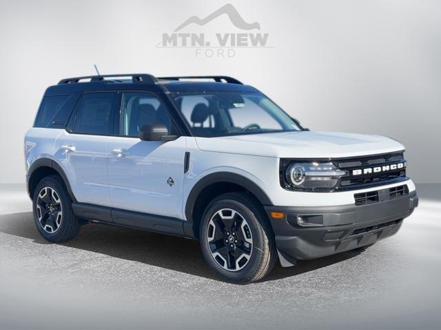 new 2024 Ford Bronco Sport car, priced at $34,000