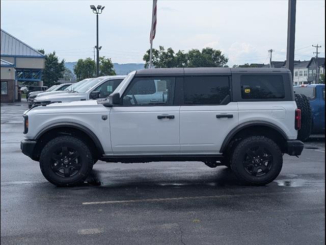 new 2025 Ford Bronco car, priced at $47,257