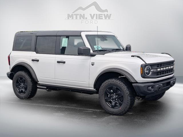 new 2025 Ford Bronco car, priced at $47,257