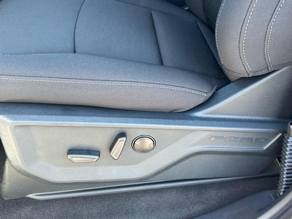 new 2025 Ford F-150 car, priced at $47,728