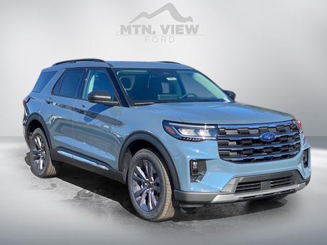 new 2025 Ford Explorer car, priced at $48,895