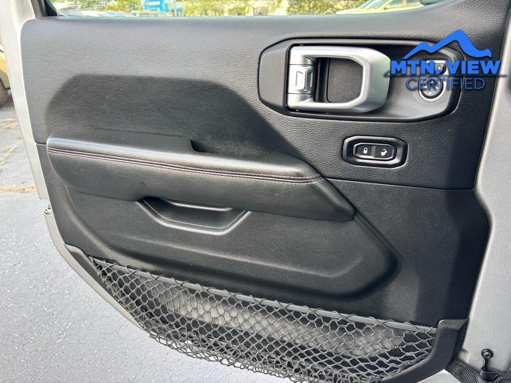 used 2018 Jeep Wrangler Unlimited car, priced at $25,806