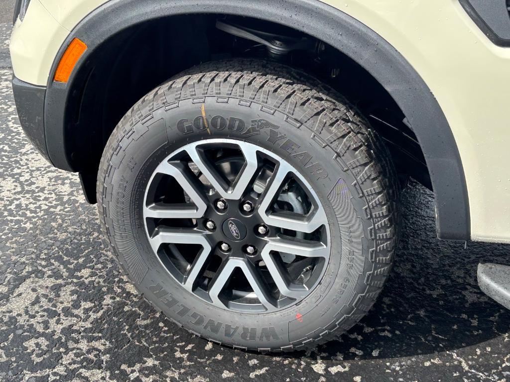 new 2025 Ford Ranger car, priced at $48,559