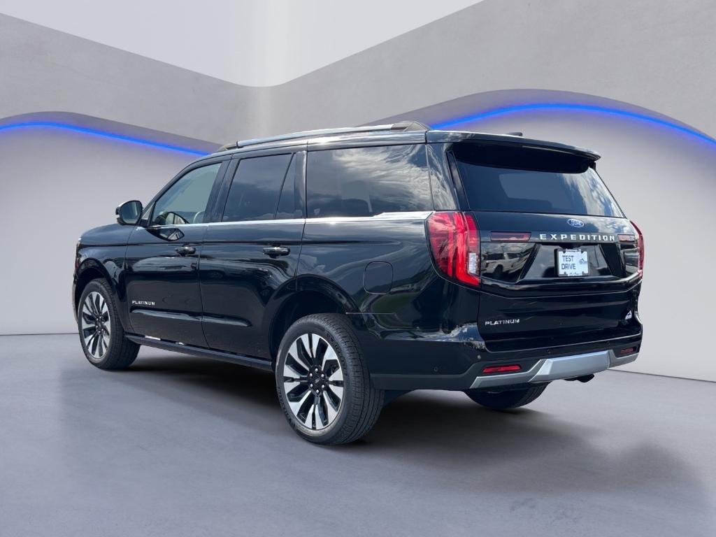 new 2025 Ford Expedition car, priced at $77,650