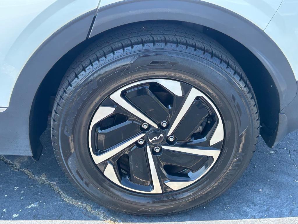used 2023 Kia Sportage Hybrid car, priced at $21,953