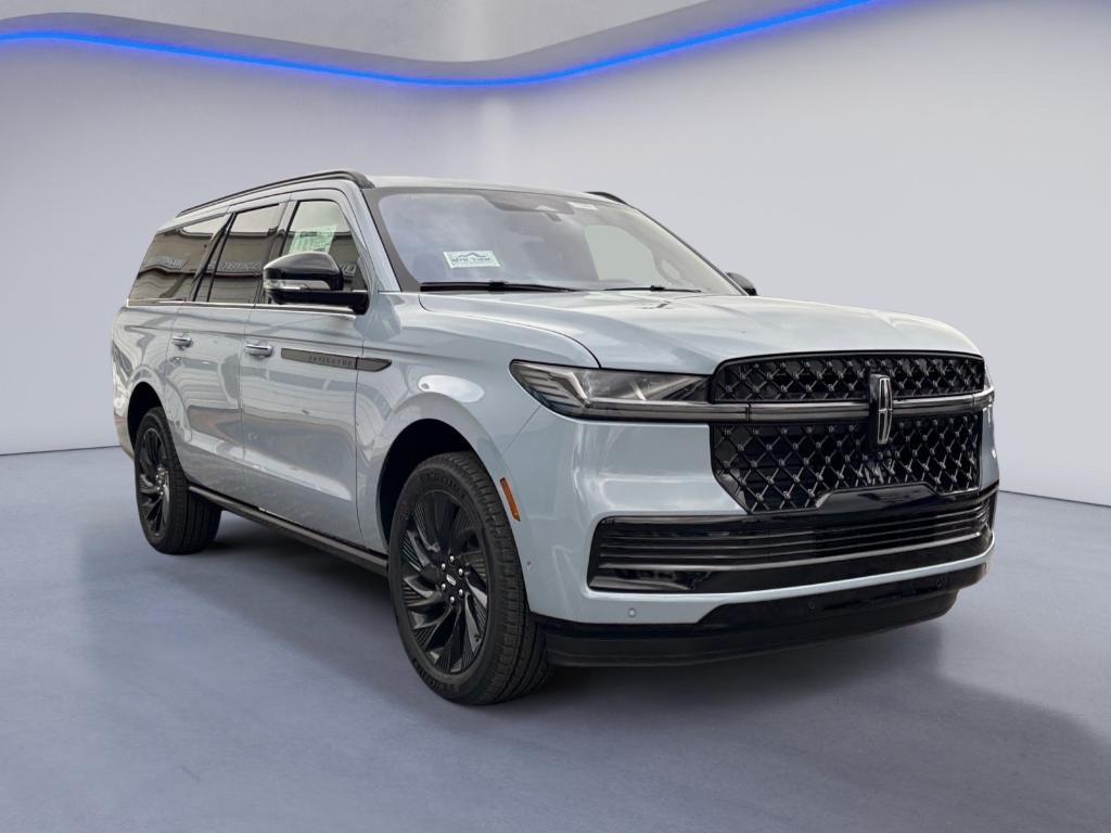 new 2025 Lincoln Navigator L car, priced at $106,633