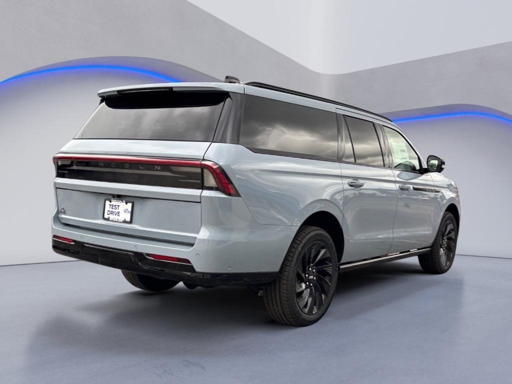 new 2025 Lincoln Navigator L car, priced at $106,633
