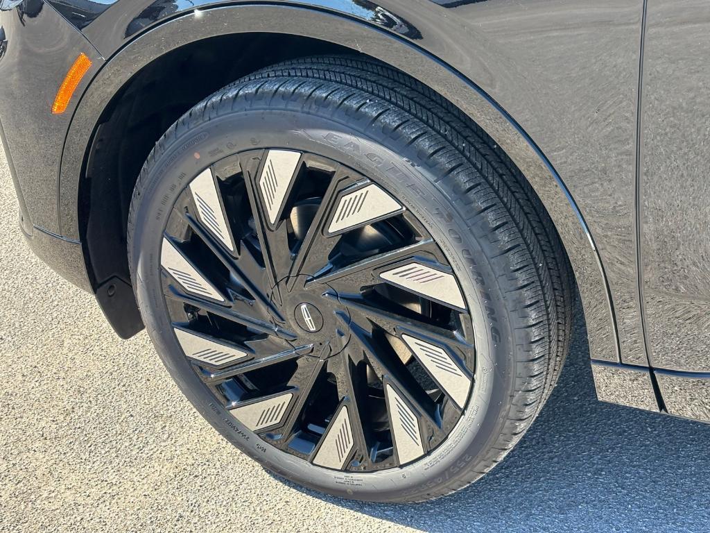 new 2026 Lincoln Nautilus car, priced at $72,230