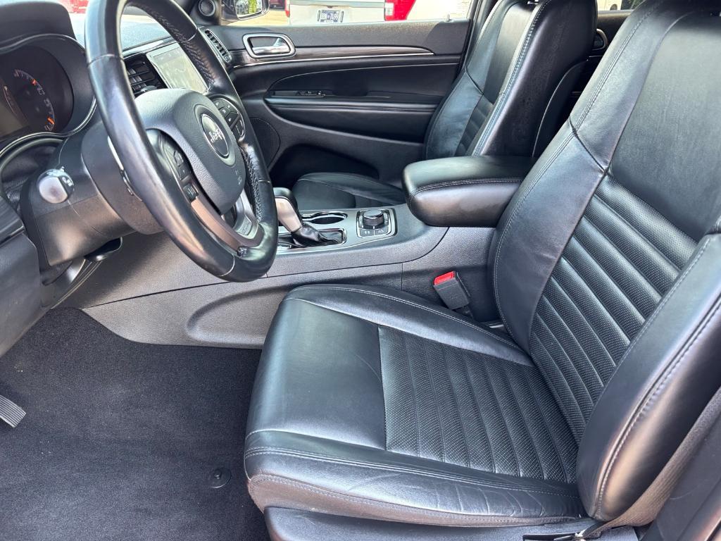 used 2020 Jeep Grand Cherokee car, priced at $24,073