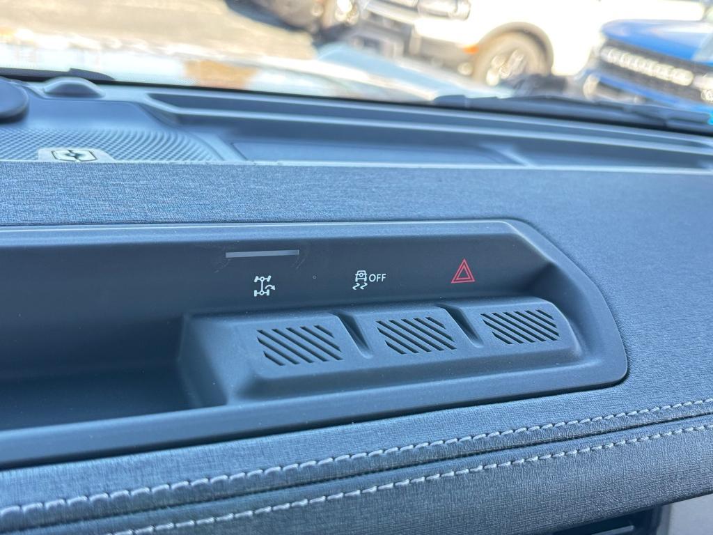 new 2025 Ford Bronco car, priced at $51,005