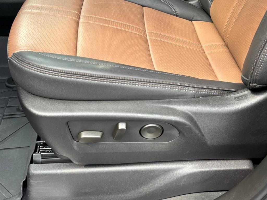 used 2024 Chevrolet Silverado 1500 car, priced at $59,080