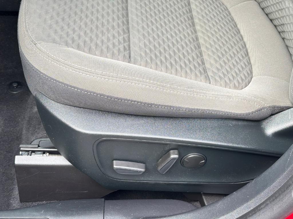 used 2022 Ford Escape car, priced at $14,538