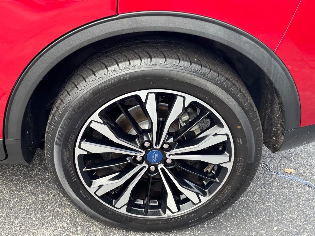 used 2022 Ford Escape car, priced at $14,538