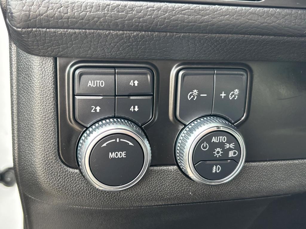 used 2023 GMC Yukon car, priced at $53,706