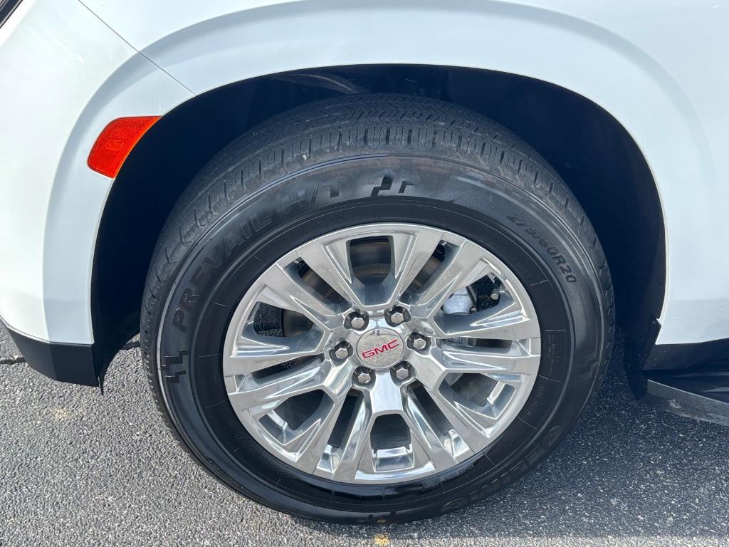 used 2023 GMC Yukon car, priced at $53,706