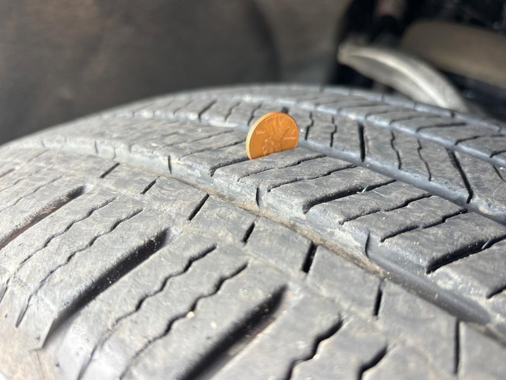 used 2023 GMC Yukon car, priced at $53,706