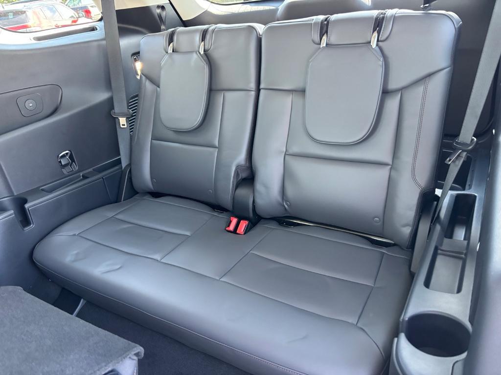 new 2025 Ford Explorer car