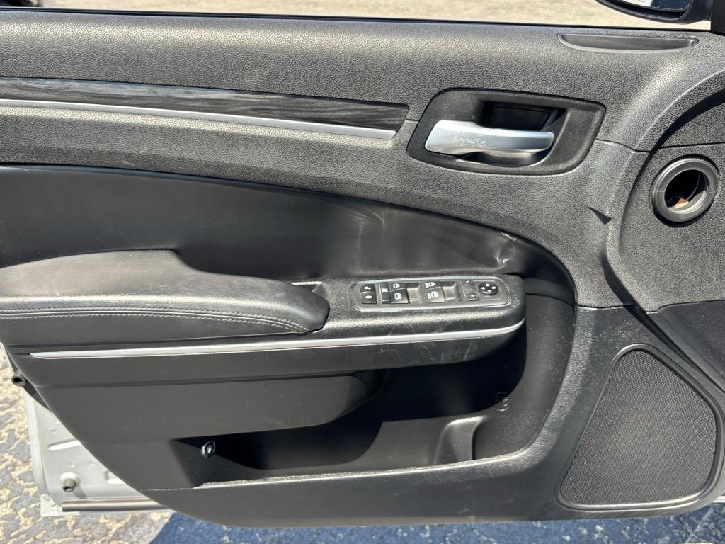 used 2020 Chrysler 300 car, priced at $18,102
