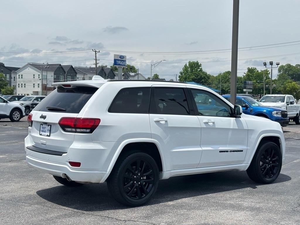 used 2021 Jeep Grand Cherokee car, priced at $24,154