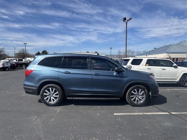 used 2021 Honda Pilot car, priced at $27,600