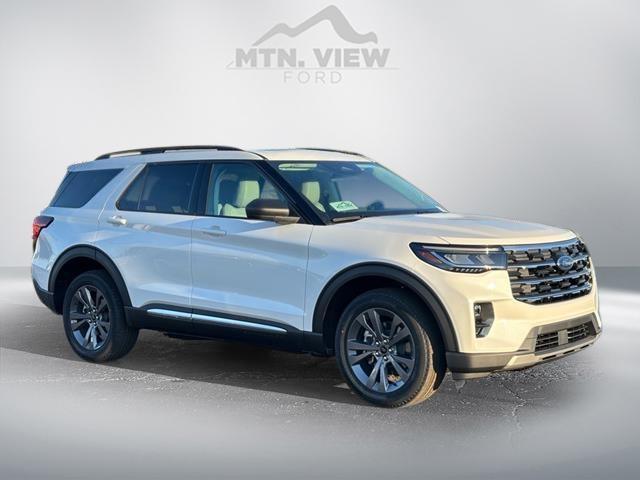 new 2025 Ford Explorer car, priced at $49,195