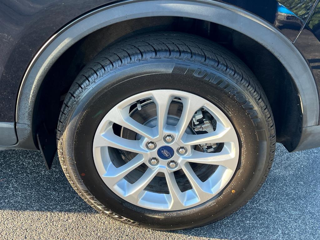 used 2021 Ford Escape car, priced at $13,166