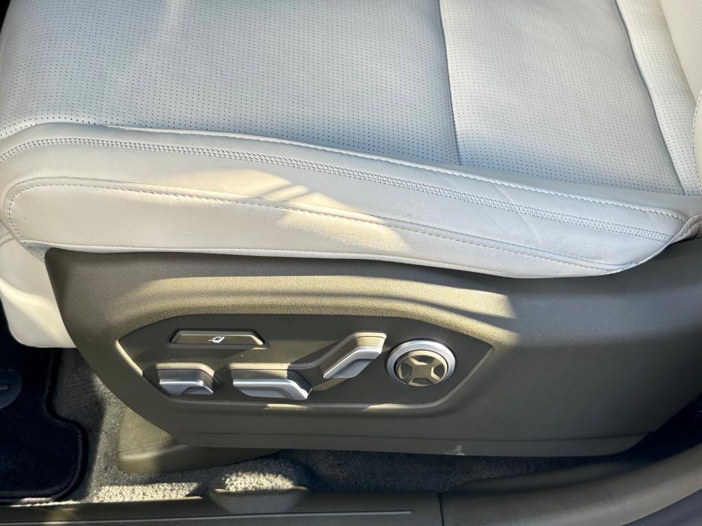 used 2025 Hyundai SANTA FE HEV car, priced at $42,125