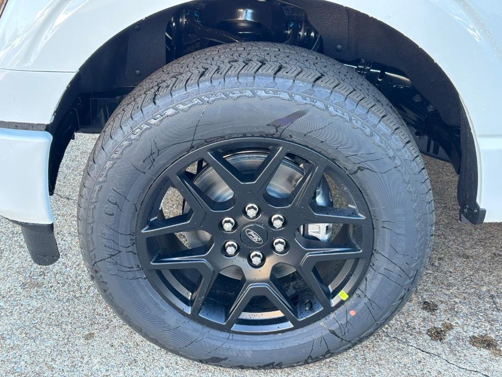 new 2025 Ford F-150 car, priced at $52,954