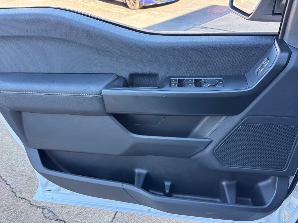 new 2025 Ford F-150 car, priced at $52,954