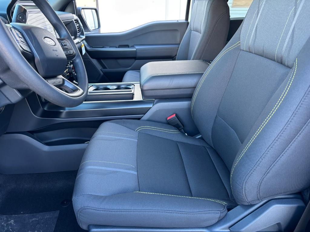 new 2025 Ford F-150 car, priced at $52,954