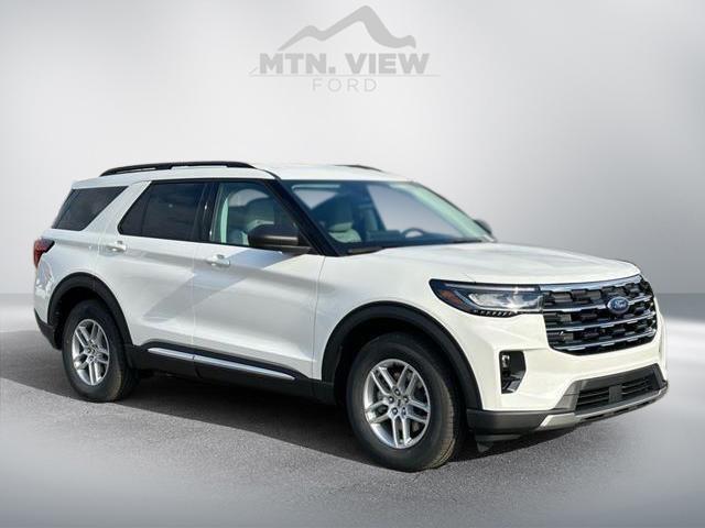 new 2025 Ford Explorer car, priced at $43,105