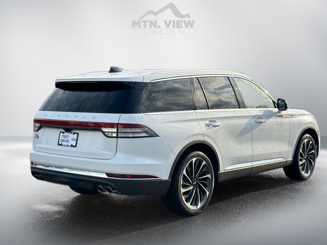 new 2025 Lincoln Aviator car, priced at $67,925