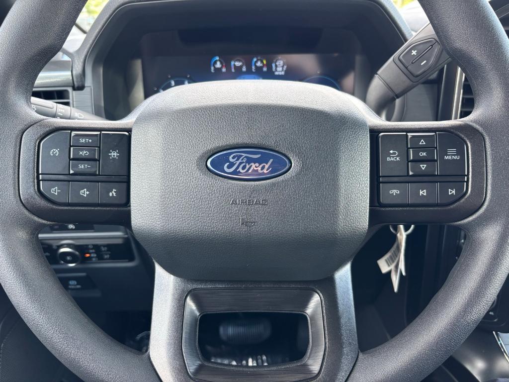 new 2025 Ford F-150 car, priced at $48,740