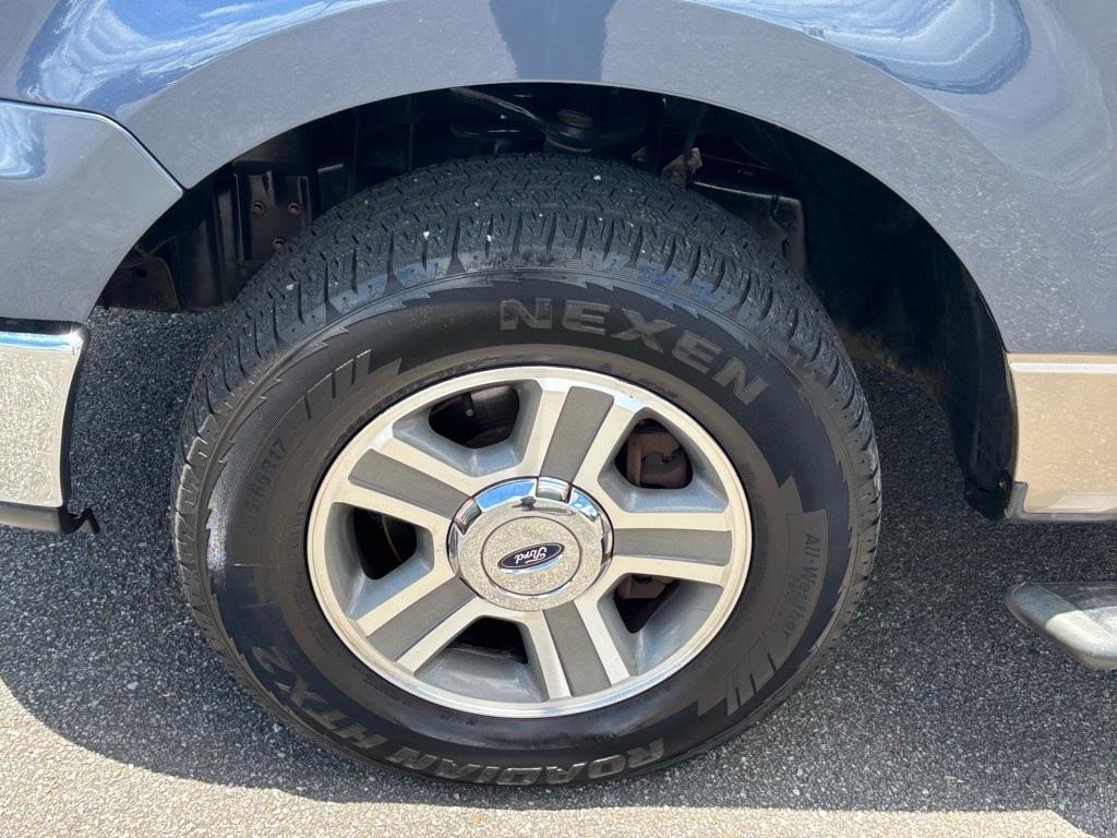 used 2006 Ford F-150 car, priced at $9,995