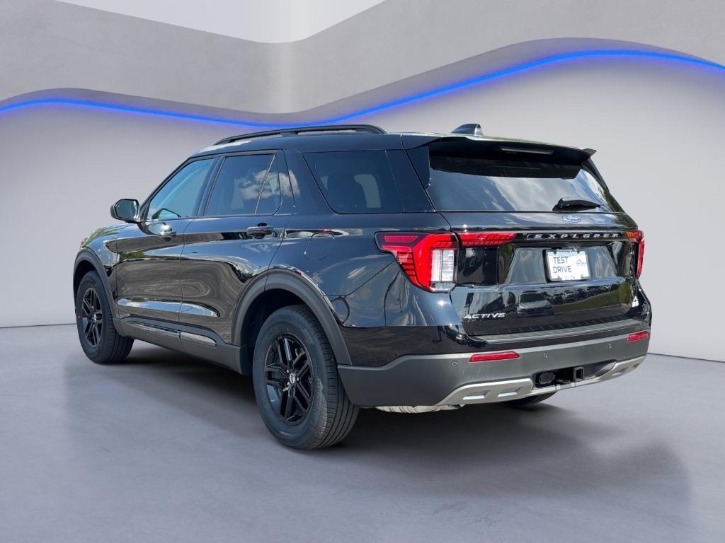 new 2025 Ford Explorer car, priced at $42,407