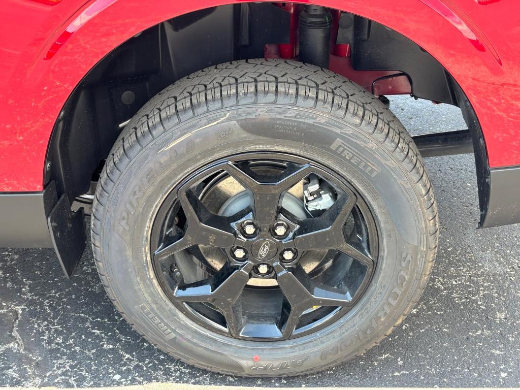 new 2025 Ford Maverick car, priced at $35,102