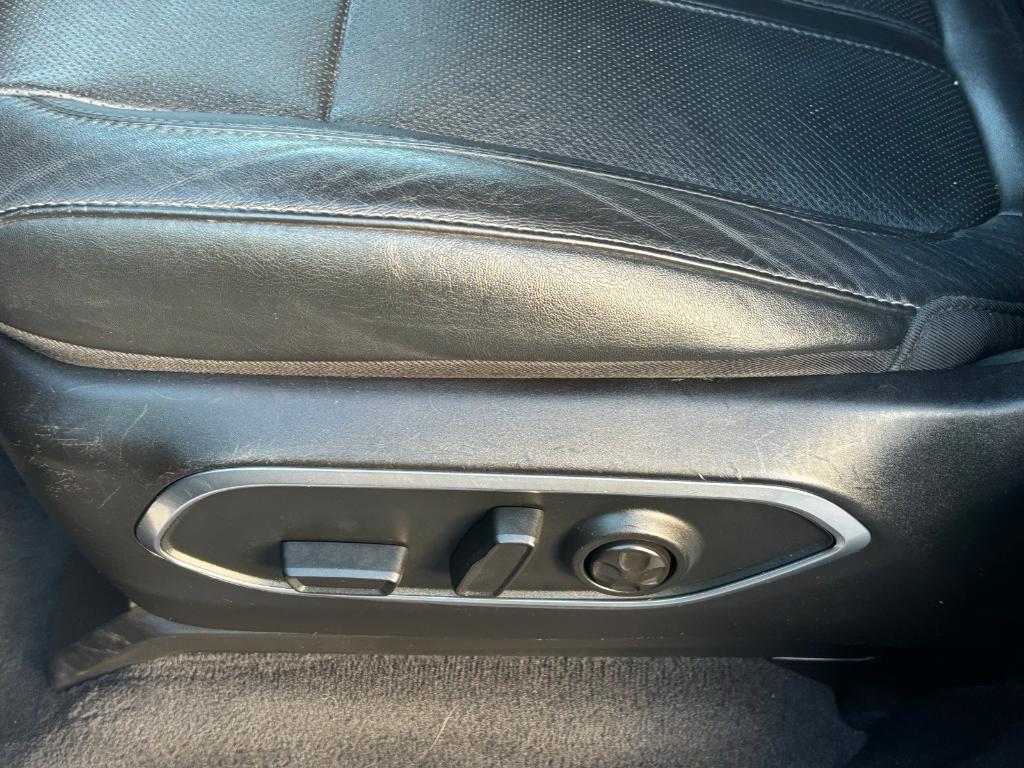 used 2023 Jeep Wagoneer L car, priced at $40,916