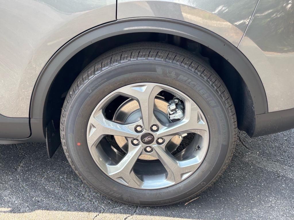 new 2025 Ford Escape car, priced at $31,209