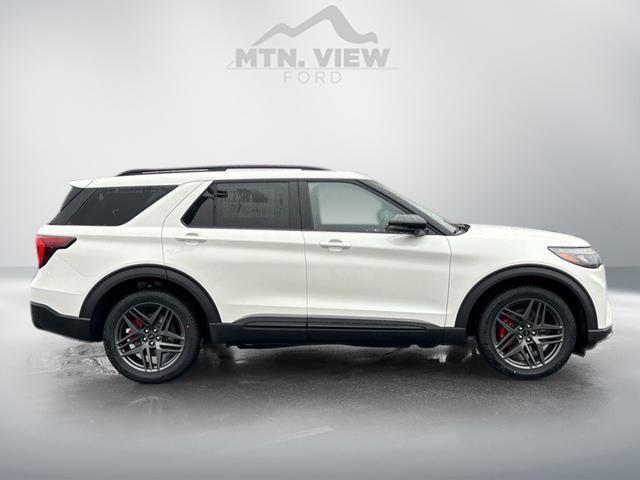 new 2025 Ford Explorer car, priced at $60,640