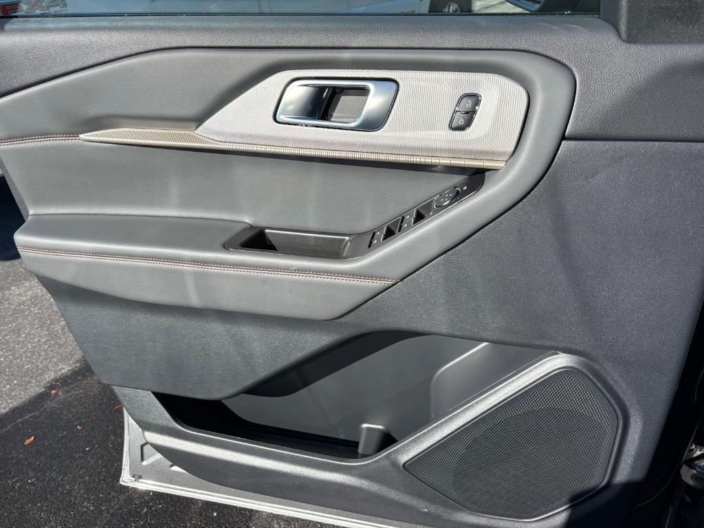 new 2026 Ford Explorer car, priced at $40,160