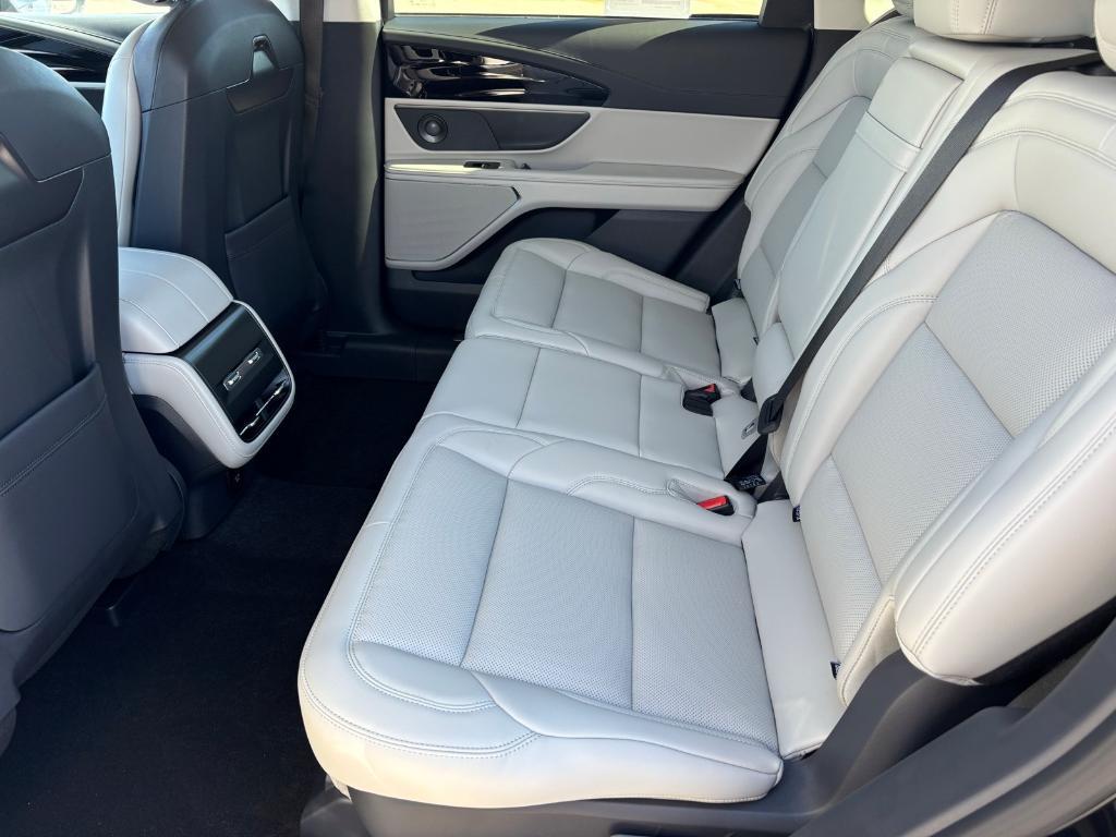 new 2026 Lincoln Nautilus car, priced at $63,570
