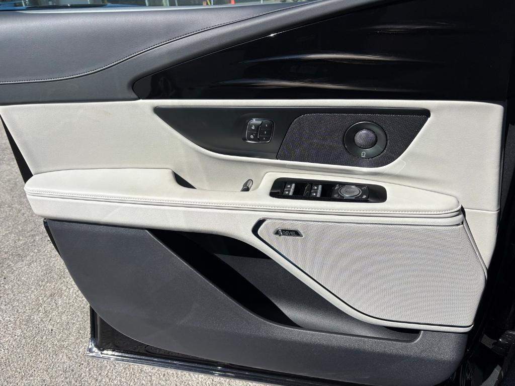 new 2026 Lincoln Nautilus car, priced at $63,570