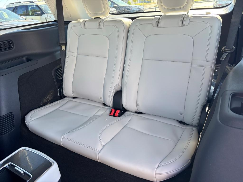 new 2026 Lincoln Aviator car, priced at $84,850