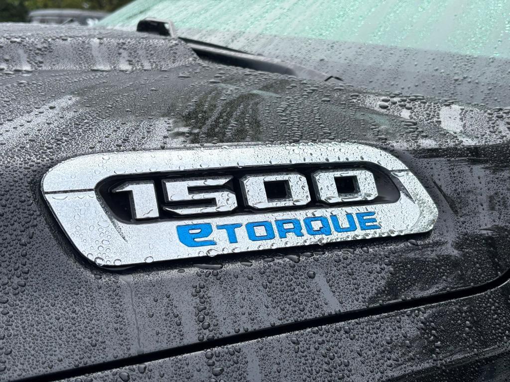 used 2022 Ram 1500 car, priced at $33,387