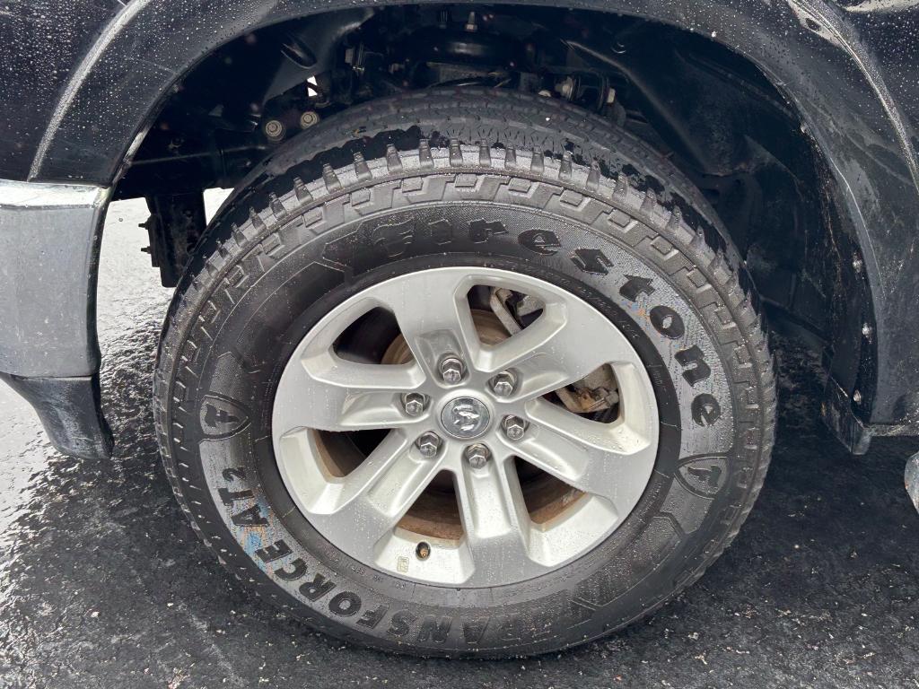 used 2022 Ram 1500 car, priced at $33,387