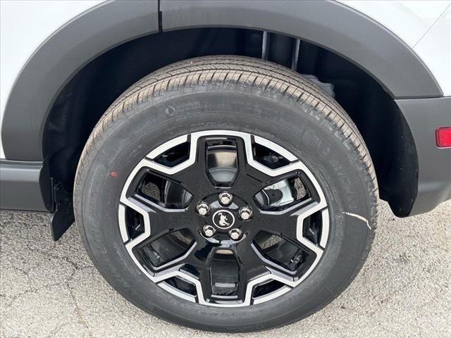 new 2025 Ford Bronco Sport car, priced at $37,735