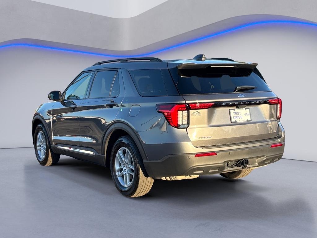 used 2025 Ford Explorer car, priced at $37,743