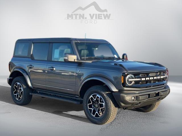 new 2024 Ford Bronco car, priced at $54,205