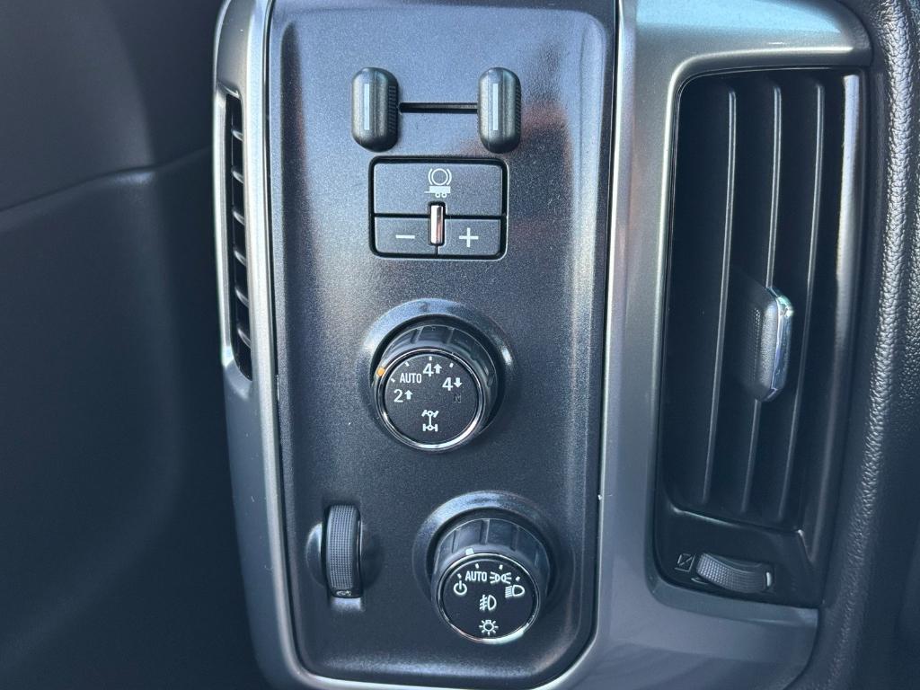 used 2015 Chevrolet Silverado 1500 car, priced at $17,700