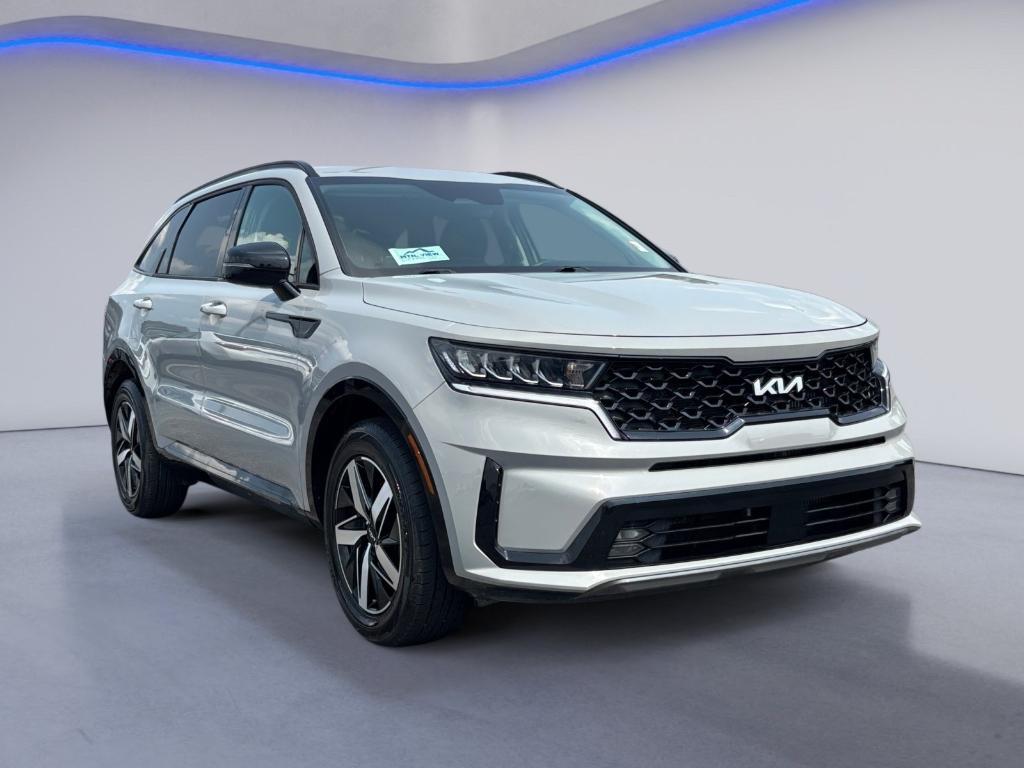 used 2022 Kia Sorento car, priced at $26,280